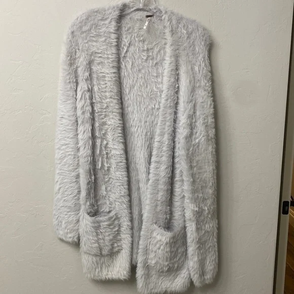 Free People Faux fur long sleeve open cardigan size XS.Grey. - Picture 1 of 9